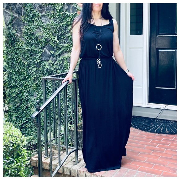 Black Fabulous long sleeveless maxi dress - Picture 5 of 8